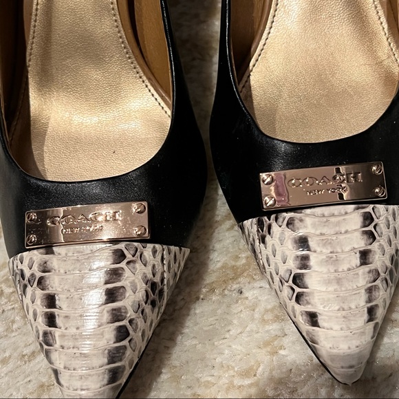 Coach heels - Picture 2 of 4